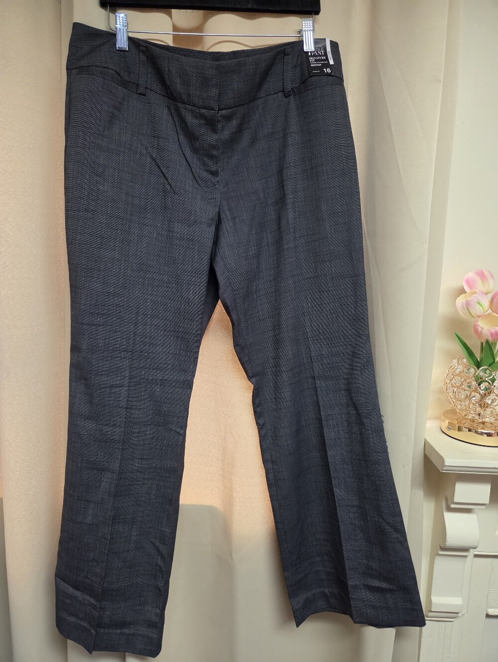 NWT Bootcut New York & Co. Black/gray Plaid Dress Pants Size 16P - Picture 4 of 11